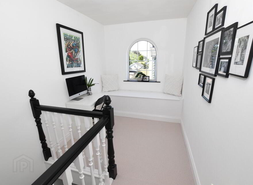 4 Laurelvale Grove, Donaghcloney, BT66 7GF