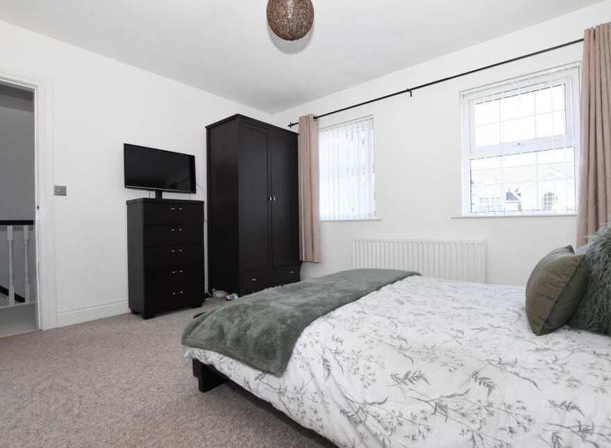4 Laurelvale Grove, Donaghcloney, BT66 7GF