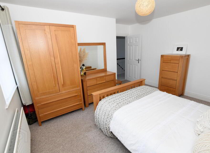 4 Laurelvale Grove, Donaghcloney, BT66 7GF