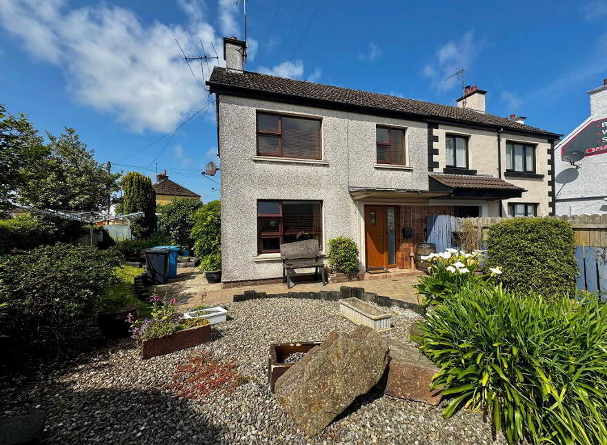 1 Elmwood Park, Bushmills, BT57 8QT