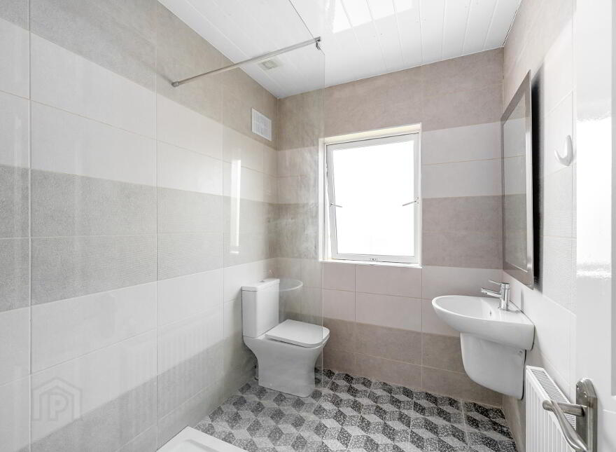 31 Sundale Grove, Tallaght, Dublin, D24E9EF
