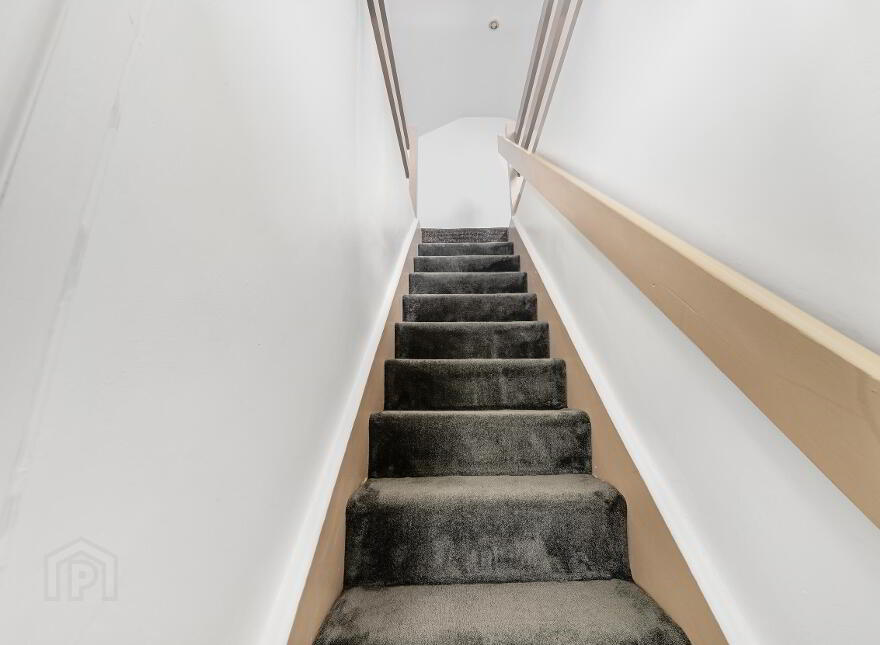 31 Sundale Grove, Tallaght, Dublin, D24E9EF