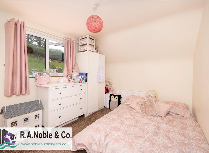 14 Makenny Crescent, Ballinamallard, BT94 2GD