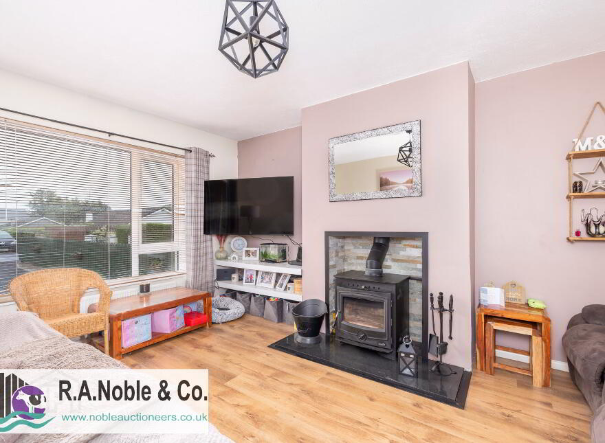 14 Makenny Crescent, Ballinamallard, BT94 2GD