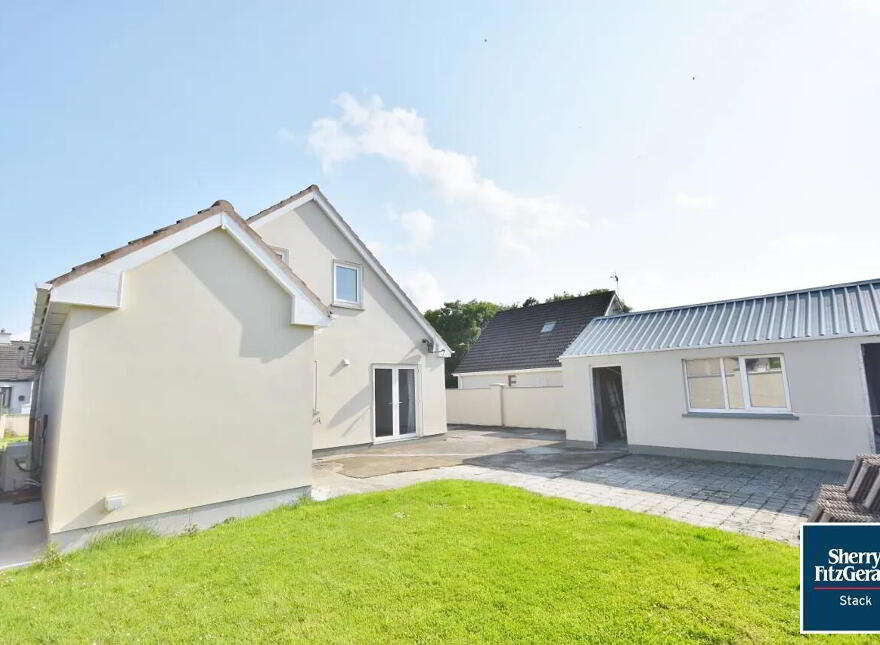 15 Woodview, Listowel, V31EE76