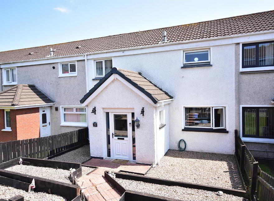 49 Caulside Park, Antrim, BT41 2DR photo