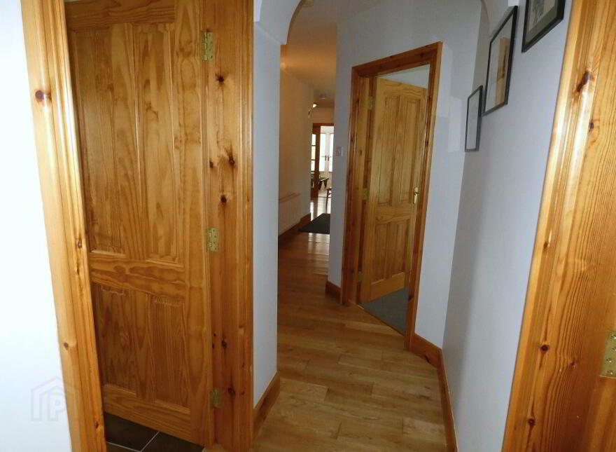 26 Killyrammer Road, Ballymoney, BT53 8LZ
