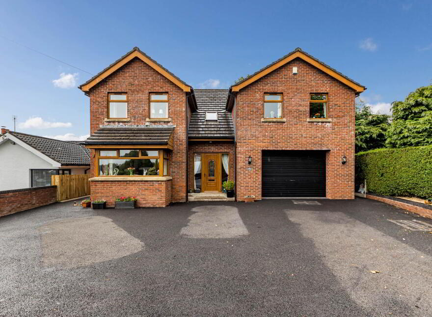 29a Pond Park Road, Lisburn, BT28 3LA photo
