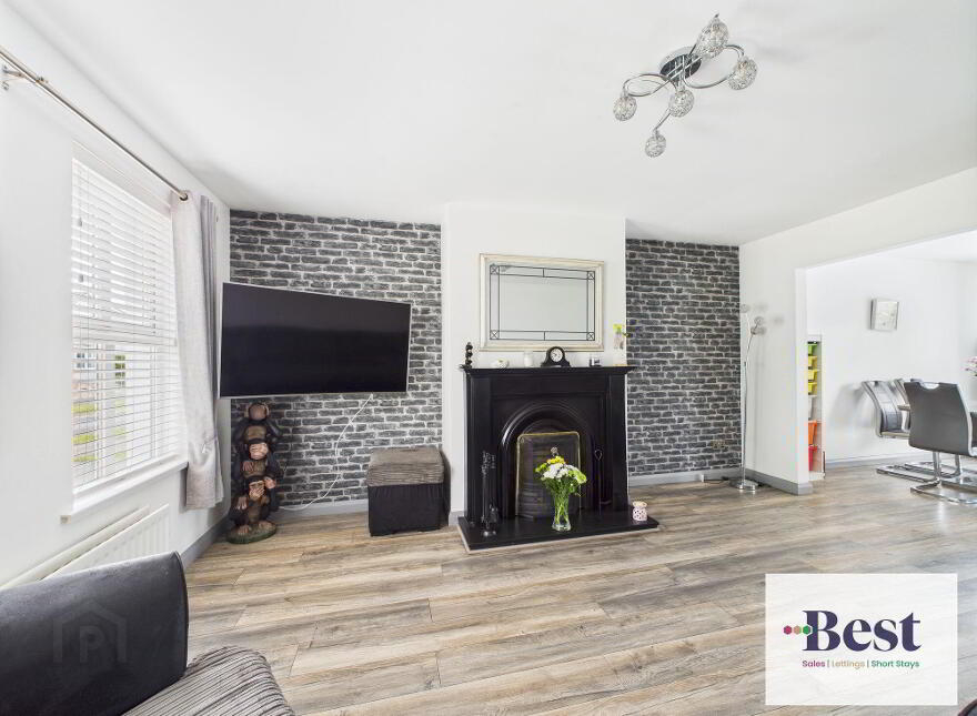 3 Oakdene, Larne, BT40 2FD