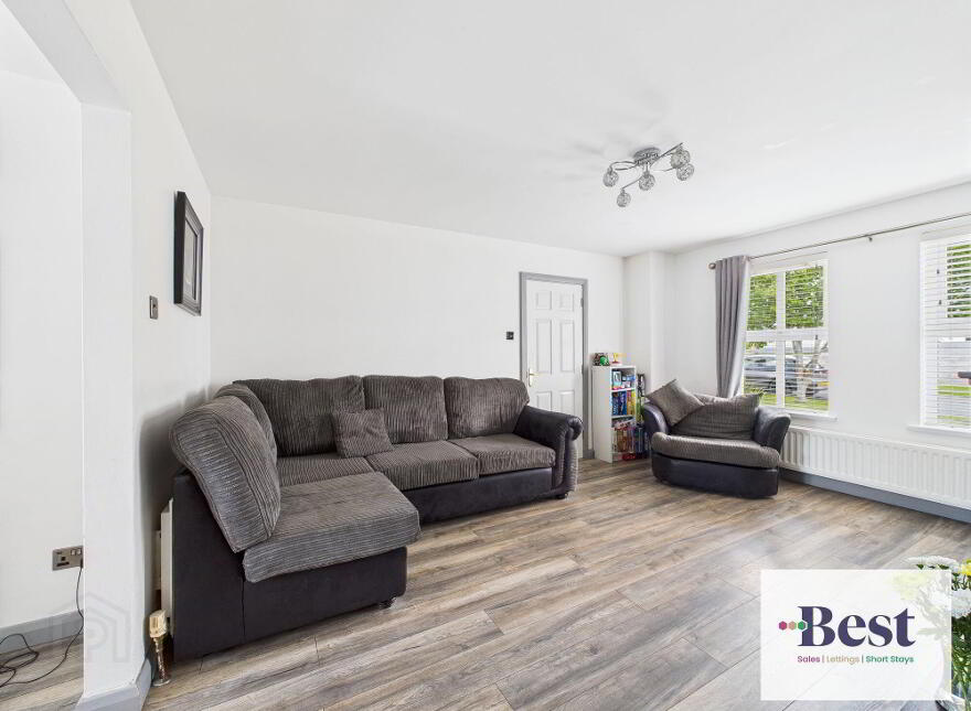 3 Oakdene, Larne, BT40 2FD