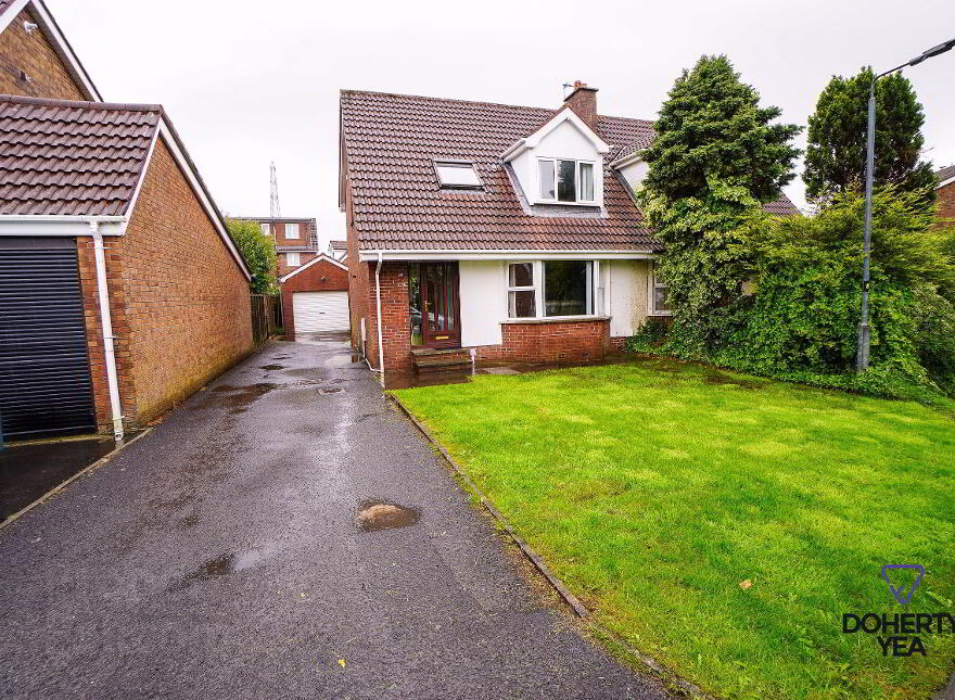 34 Hillview Drive, Carrickfergus, BT38 8YS photo