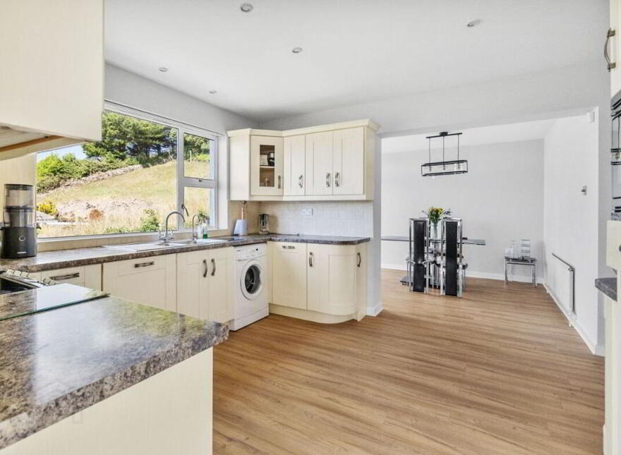 Aerie, Jamesbrook, East Ferry, Midleton