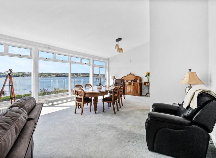 Aerie, Jamesbrook, East Ferry, Midleton