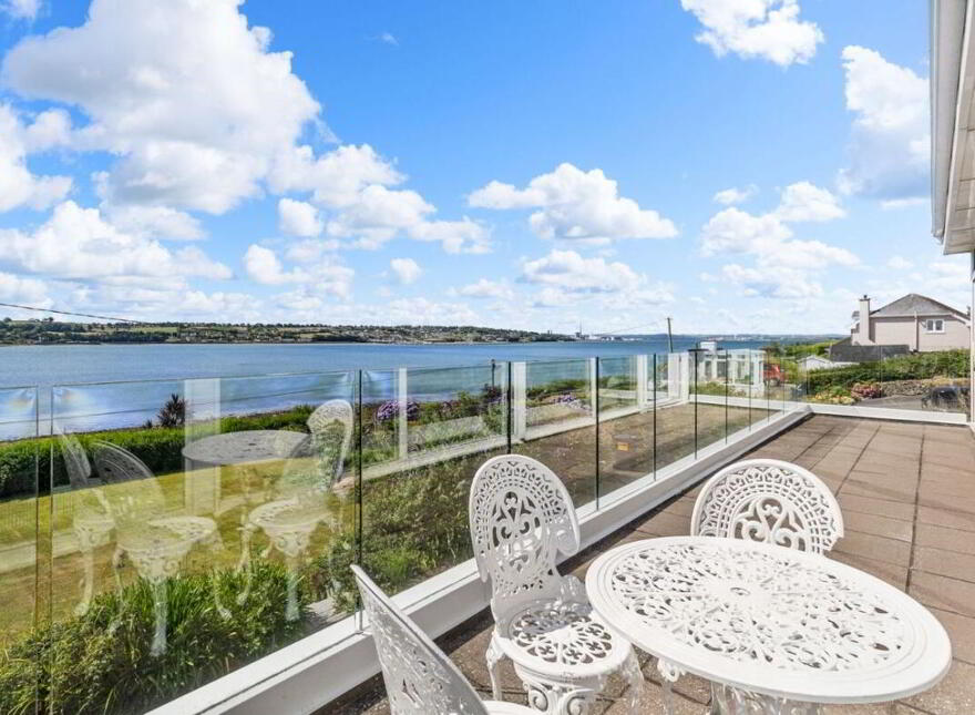 Aerie, Jamesbrook, East Ferry, Midleton