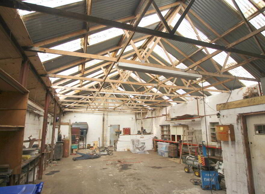 Bridge Street, Kilcormac, Offaly, R42K261