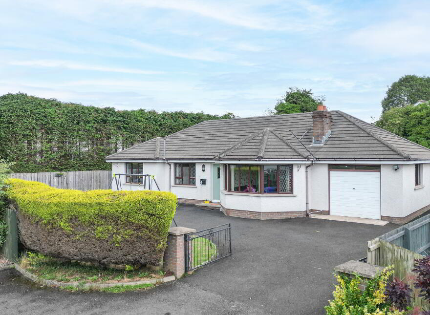 4 Parkhall Court, Antrim, BT41 1BG photo