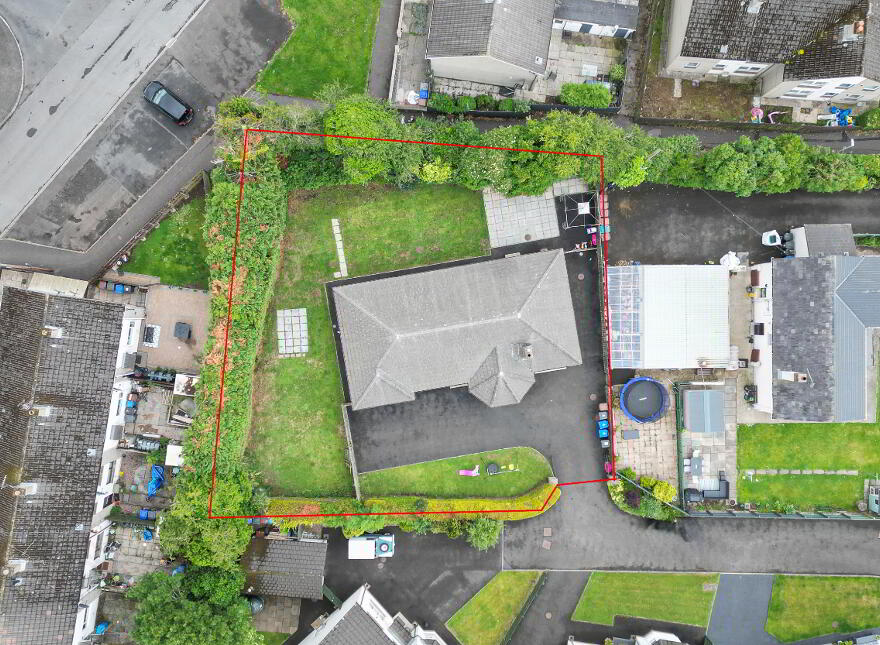 4 Parkhall Court, Antrim, BT41 1BG