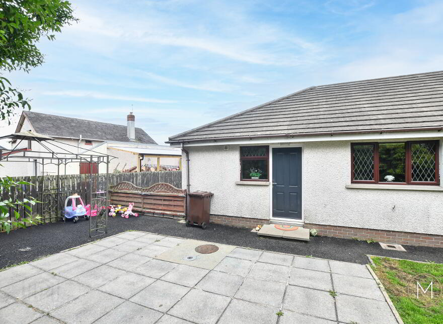 4 Parkhall Court, Antrim, BT41 1BG