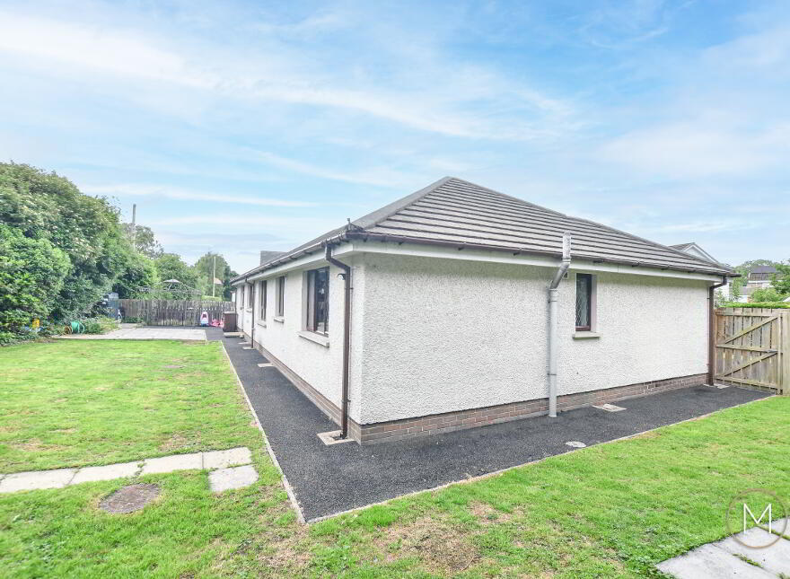 4 Parkhall Court, Antrim, BT41 1BG