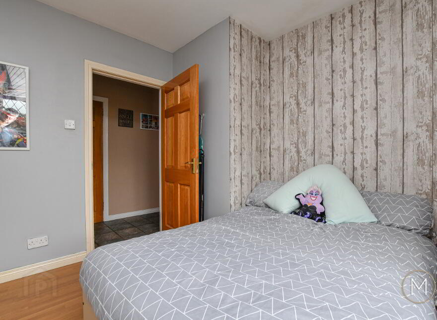 4 Parkhall Court, Antrim, BT41 1BG