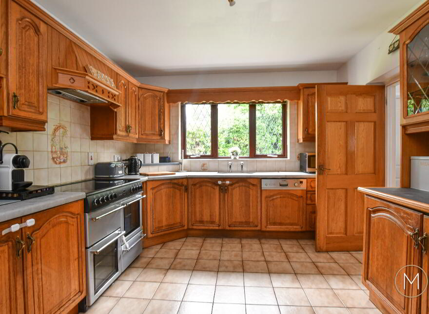 4 Parkhall Court, Antrim, BT41 1BG
