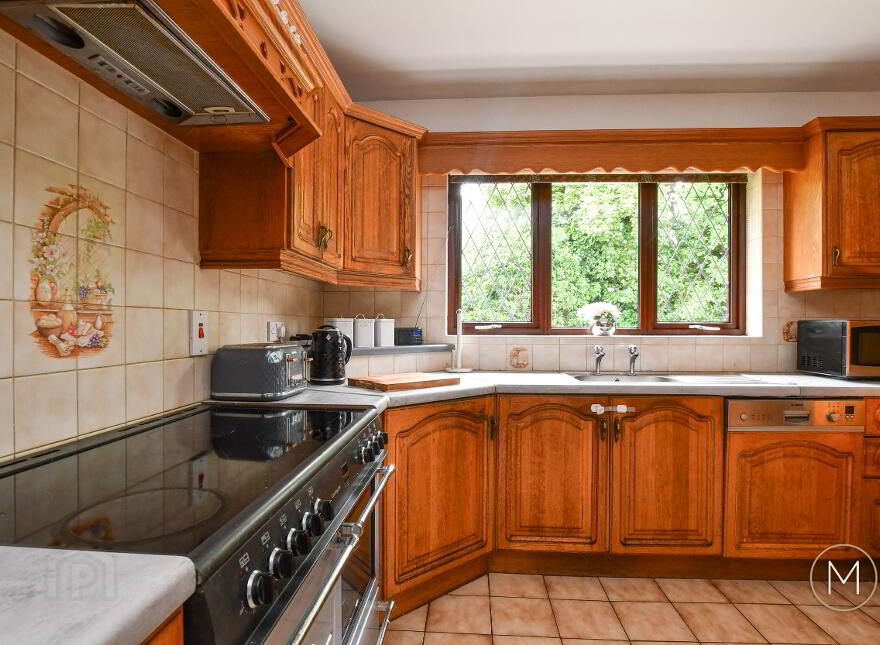 4 Parkhall Court, Antrim, BT41 1BG