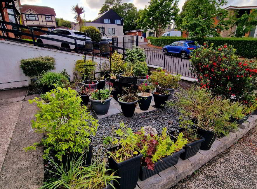 33 Glengoland Parade, Belfast, BT17 0JF
