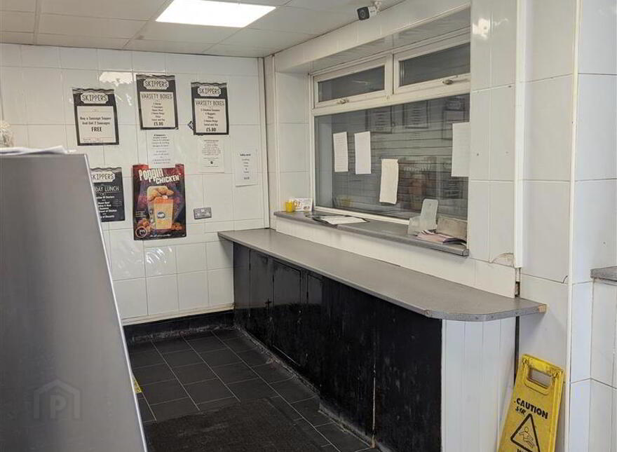 35 Bonds Street, Londonderry, BT47 6EE