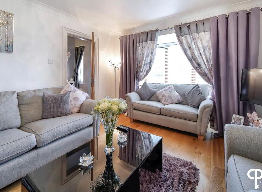 135 Woodbrook, Derry, BT48 8FQ