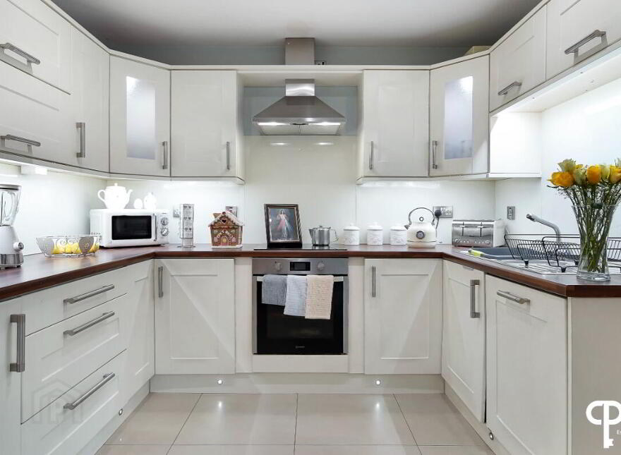 135 Woodbrook, Derry, BT48 8FQ