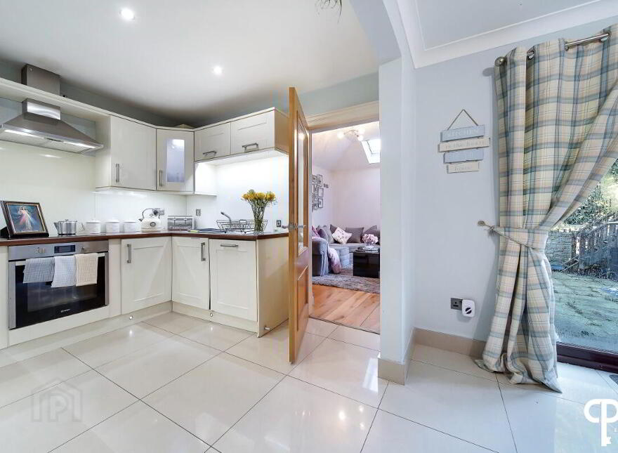 135 Woodbrook, Derry, BT48 8FQ
