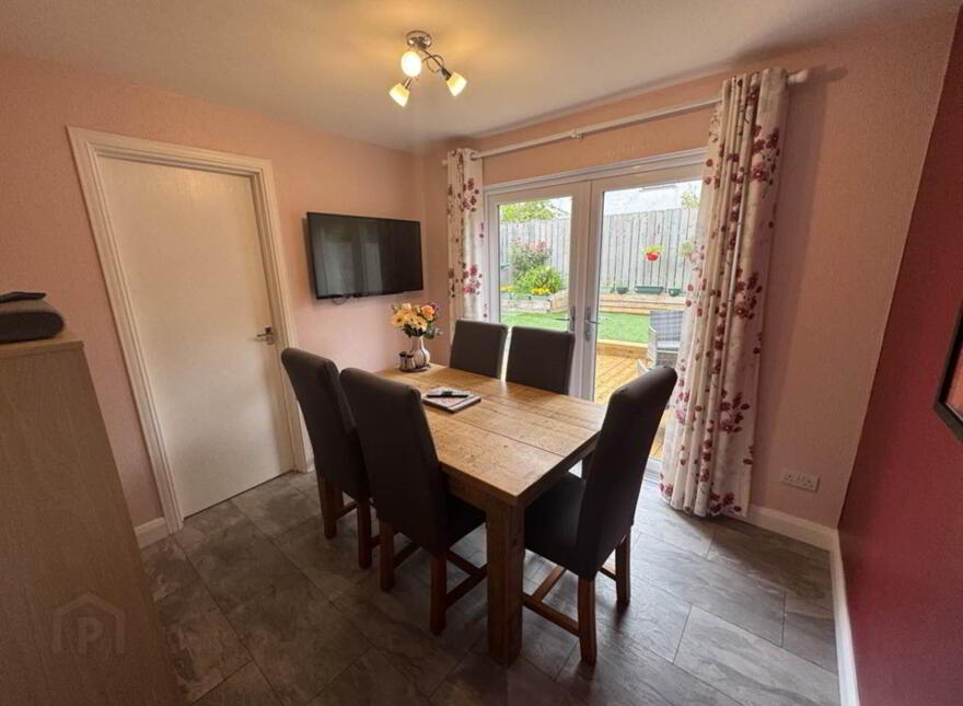 12 Leicester Park, Carrickfergus, BT38 8YZ