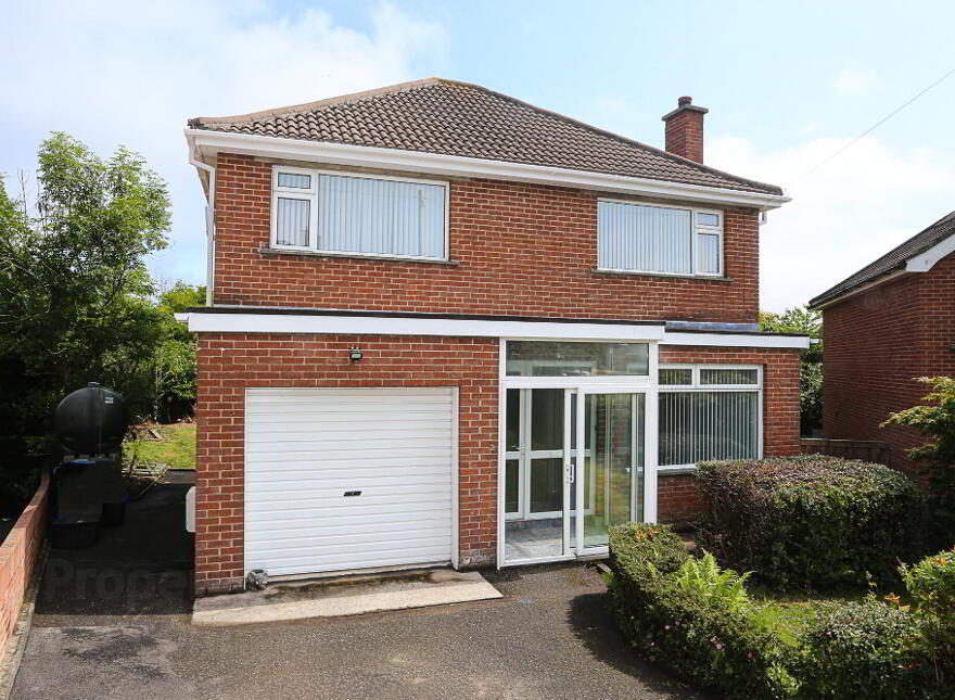 17 Grange Avenue, Bangor, BT20 3QF photo