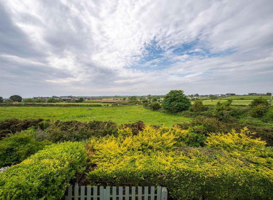 11 Ashbrooke, Donaghadee, BT21 0EY