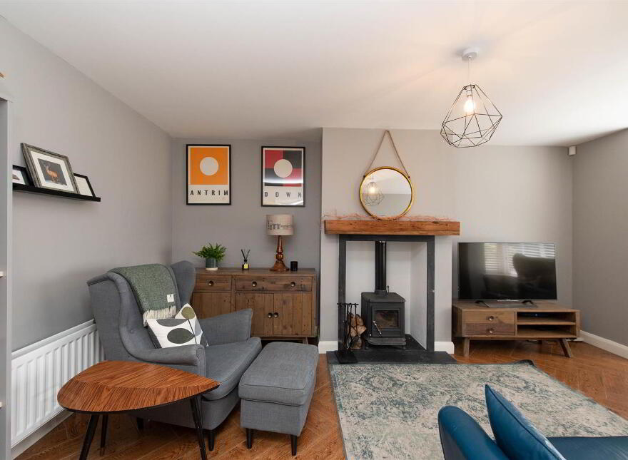 6 Weavers Way, Ballynahinch, BT24 8ZA