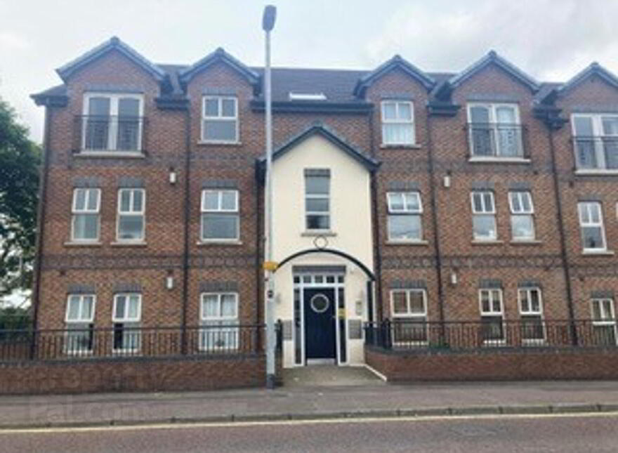 20 Ardbana Terrace, Coleraine, BT52 1GY photo