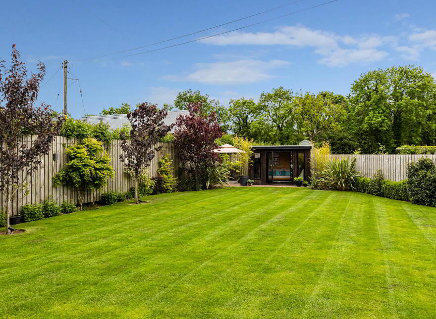 92 Comber Road, Hillsborough, BT26 6NA