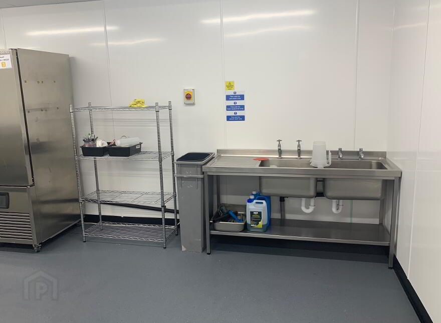 E3 Commercial Furnished Kitchen, Ronan Valley Business Park, 58-60...Magherafelt, BT45 6EW
