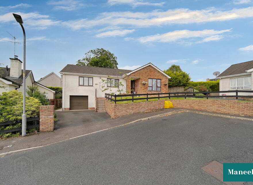 6 Willow Close, Dungannon, BT70 1XF