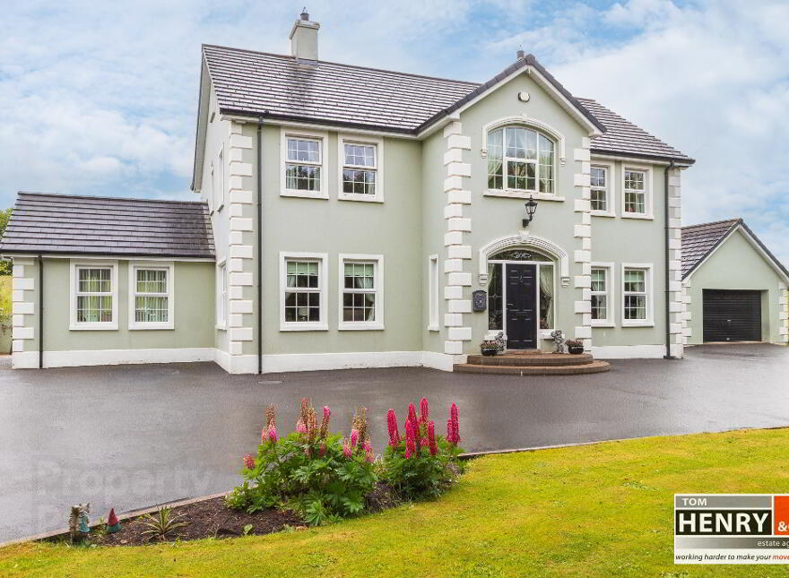 250 Ballygawley Road, Dungannon, BT70 1TG photo
