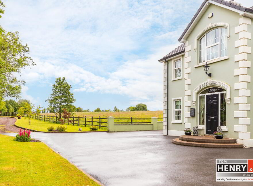 250 Ballygawley Road, Dungannon, BT70 1TG