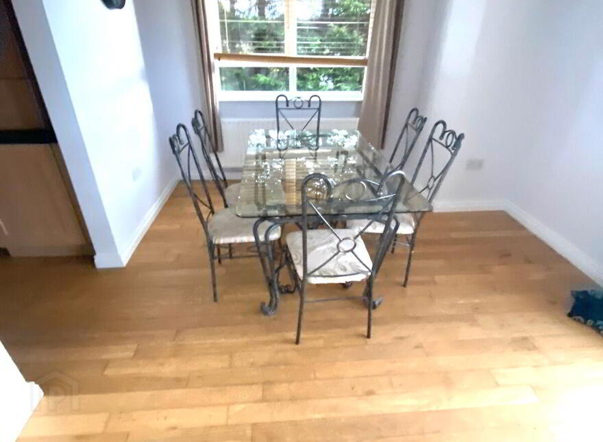 8 Park View, Old Milltown Road, Belfast, BT8 7SQ