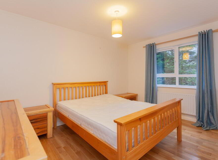 8 Park View, Old Milltown Road, Belfast, BT8 7SQ