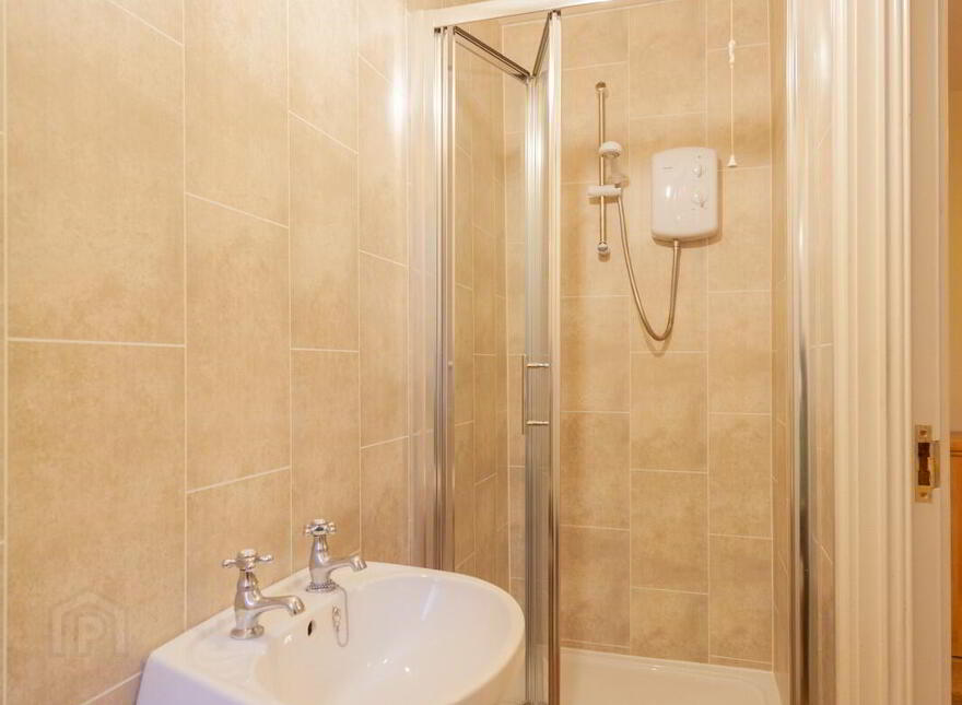 8 Park View, Old Milltown Road, Belfast, BT8 7SQ