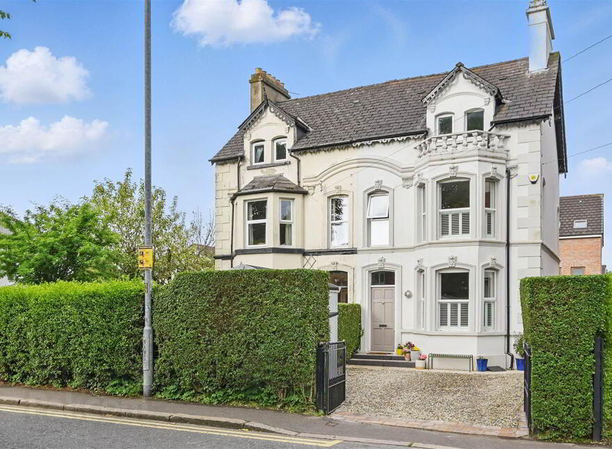 76 Earlswood Road, Ballyhackamore, Belfast, BT4 3DZ photo
