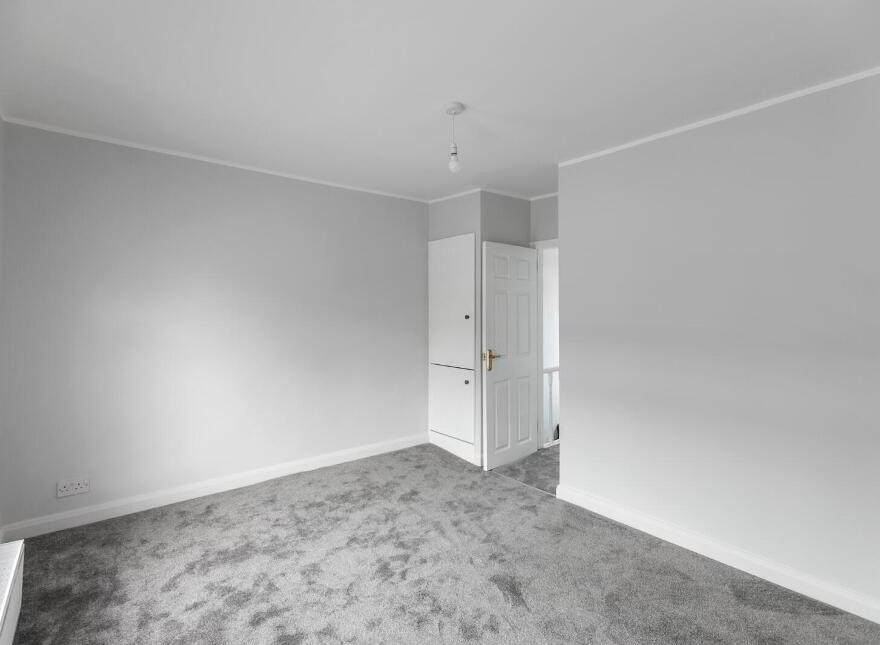 197 Avoniel Road, Belfast, BT5 4SG
