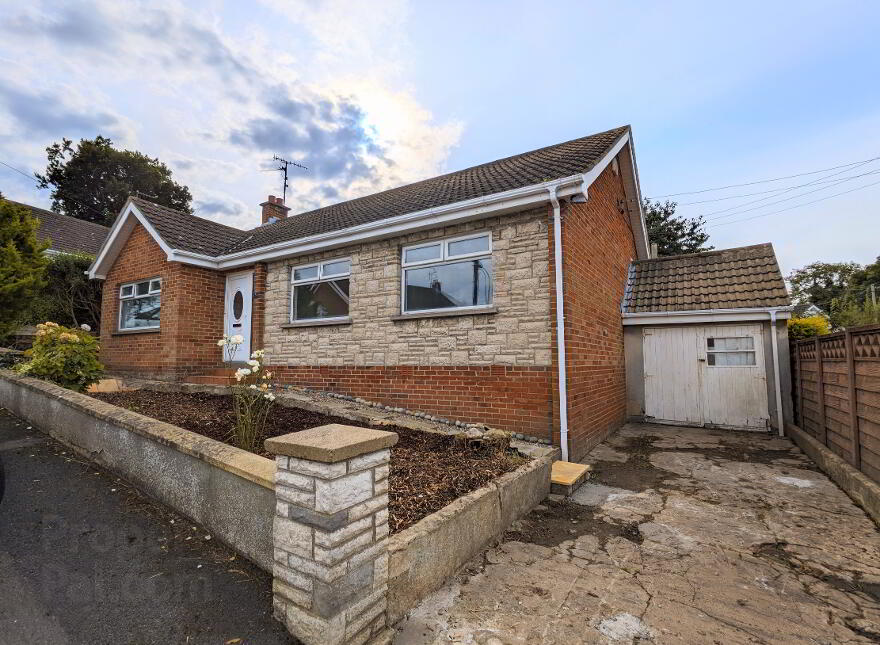 3 Hillside Crescent, Portadown, BT63 5JB photo
