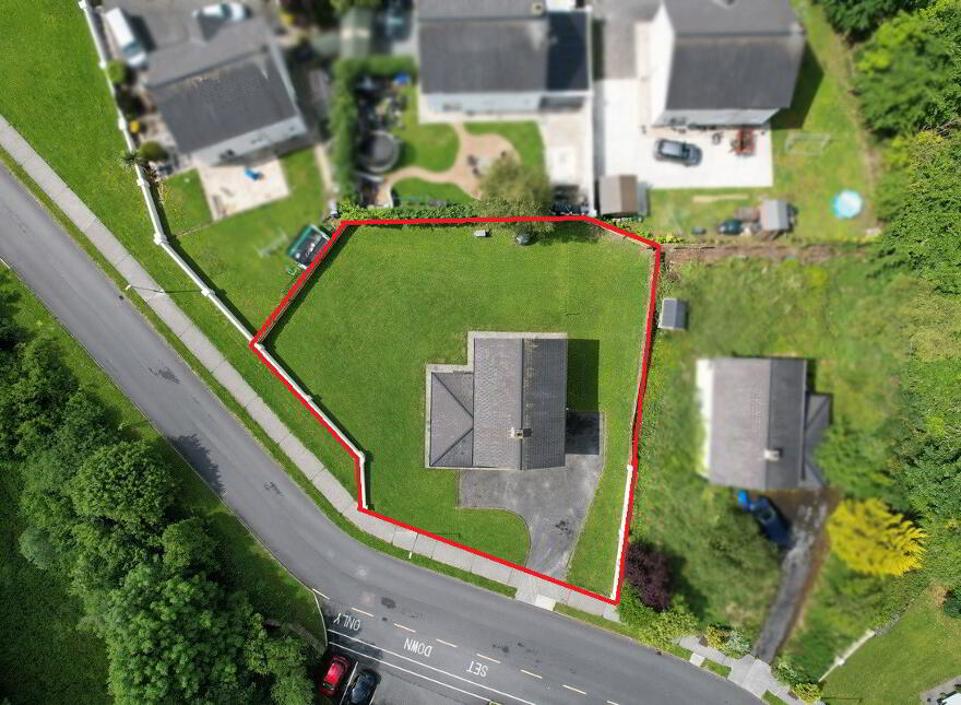 4 Cluain Alainn, Carrigallen, H12E188