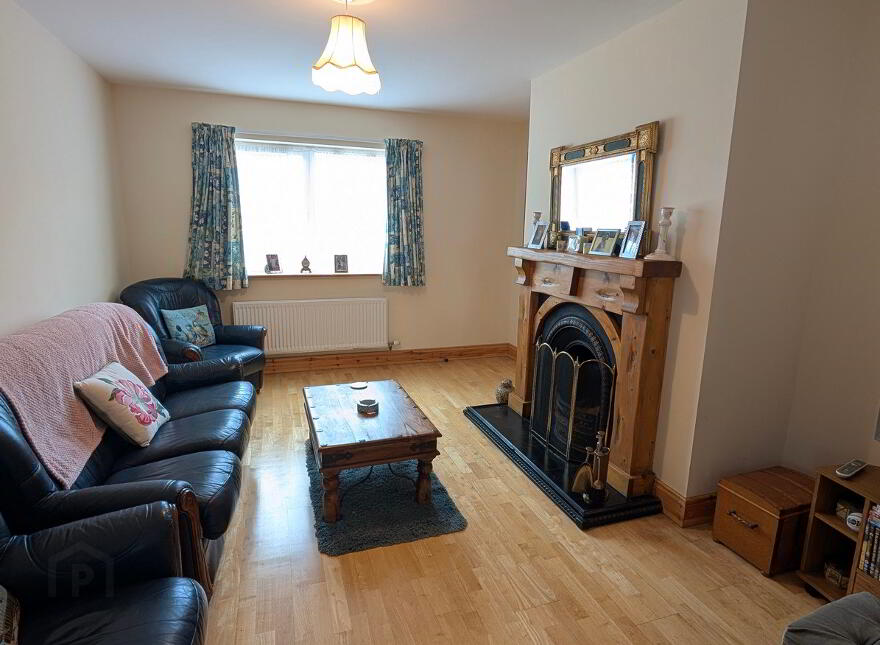 4 Cluain Alainn, Carrigallen, H12E188