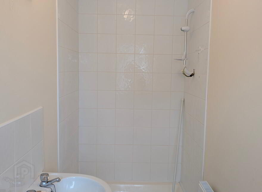 4 Cluain Alainn, Carrigallen, H12E188